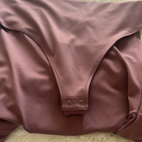 Abercrombie Bodysuit - Picture 6 of 6